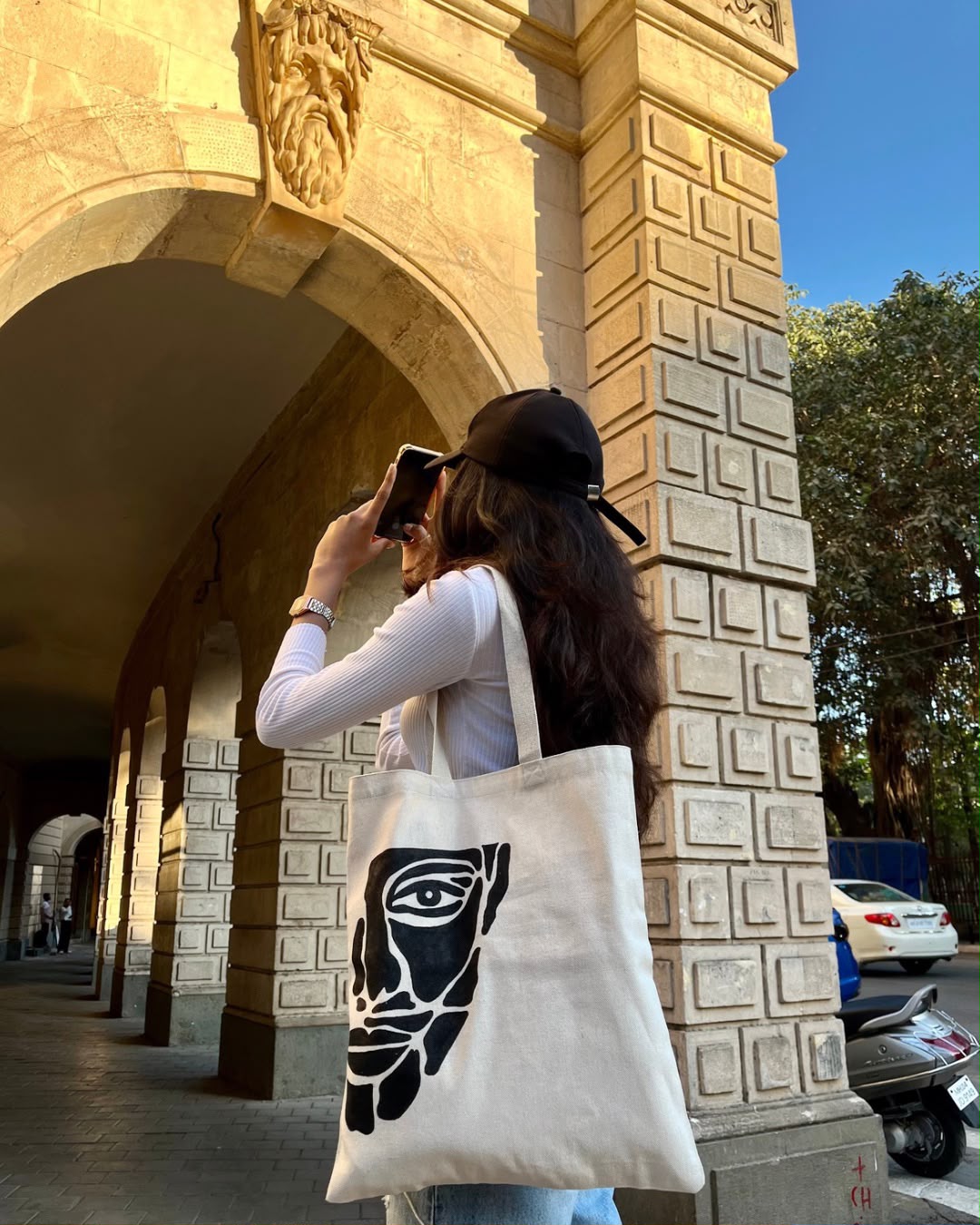 Artistic Aura Tote
